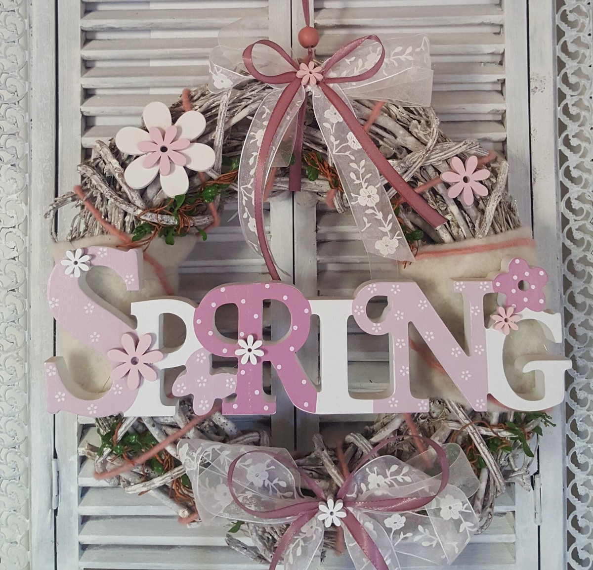 Hollyone Weihnachtskranz 40cm Gold - Mit Tannenzapfen & Beeren Für Türdeko