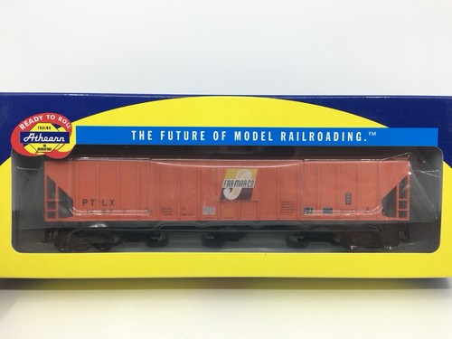 Ho Athearn RTR 72399 Far Mar Co 54’ PS 4740 3 bahías tolva cubierta PTLX #14677 | Condition: Used