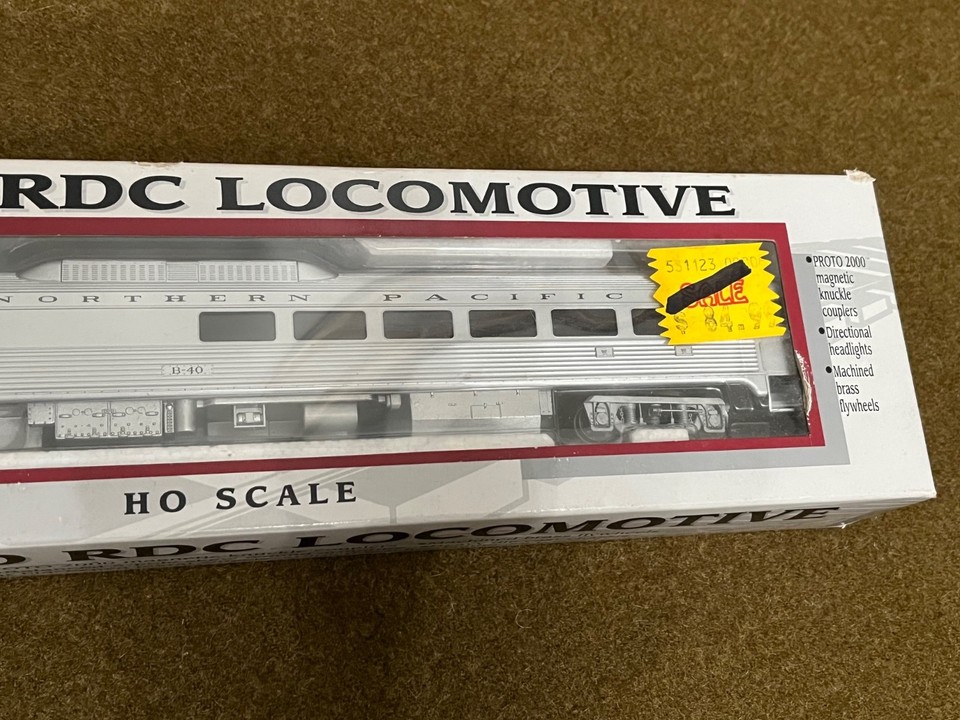 HO SCALE PROTO 1000 BUDD RDC NORTHERN PACIFIC B-40 DIESEL LOCOMOTIVE | eBay