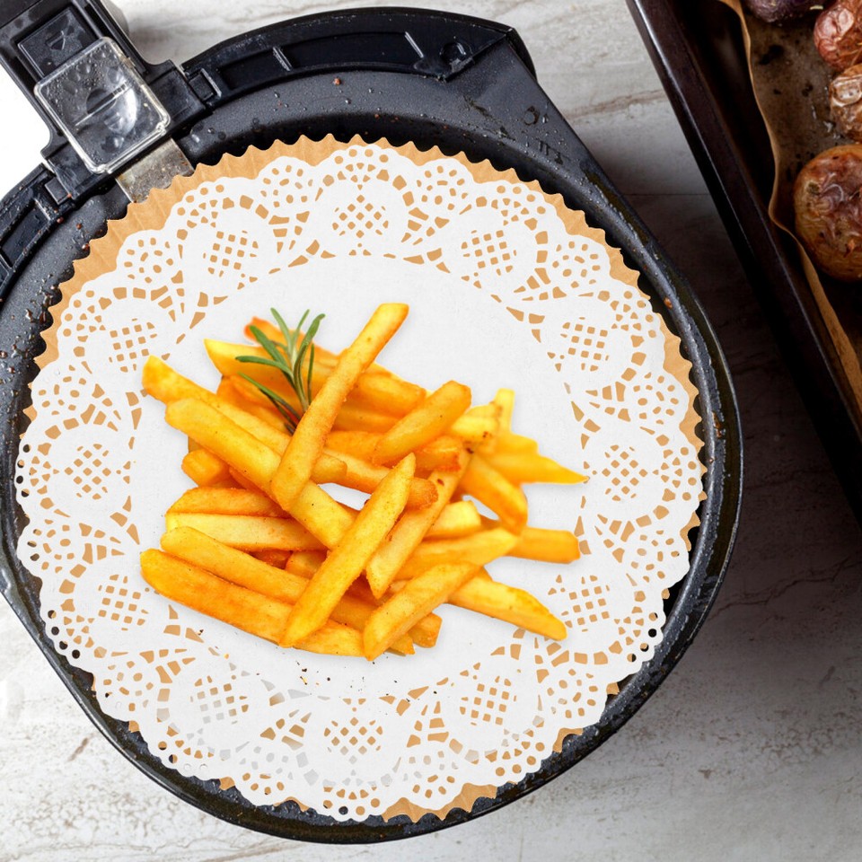 150 Pcs Lace Hollow Paper White Boxes Doily Pad Round Placemats Desert