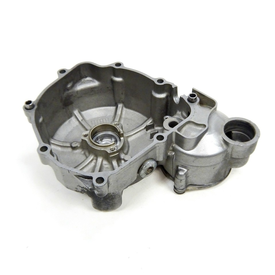 0022 Suzuki DRZ400SM DRZ400S Engine Stator Generator Cover