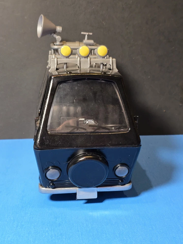 1/12 Scale Van- Modified Mystery Machine Van and action figure included - Image 3 of 4