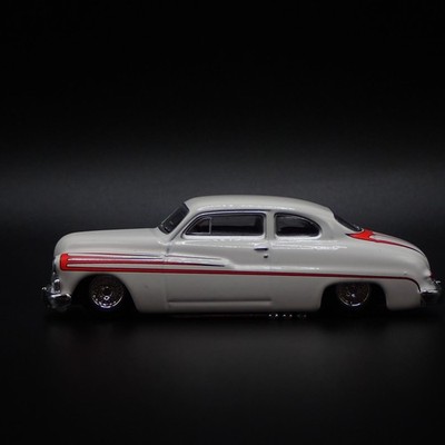1950 50 MERC MERCURY EIGHT COUPE WHITE 1:64 SCALE COLLECTIBLE