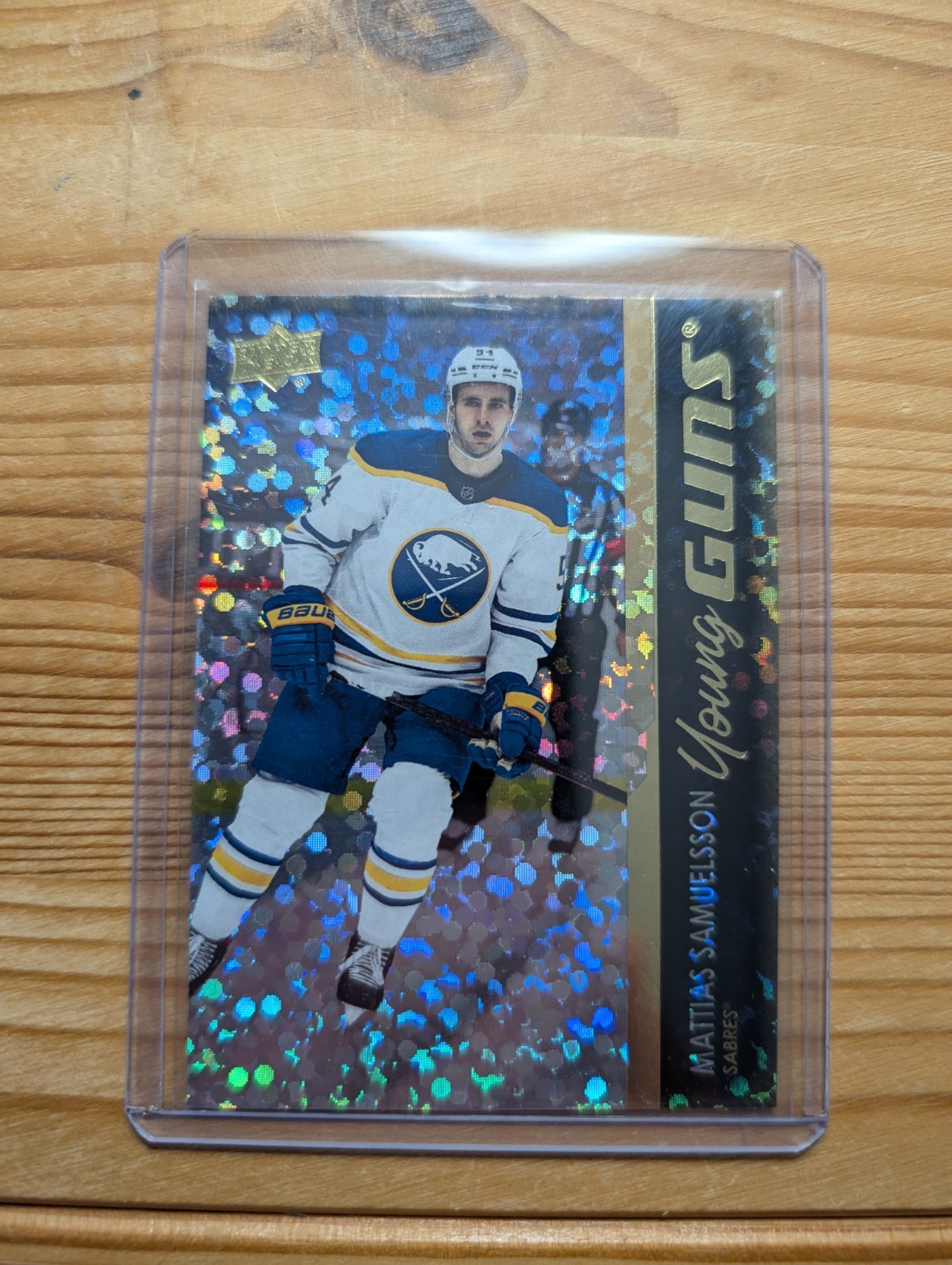 2021-22 UD Series 1 Young Guns Speckled Rainbow Foil Mattias Samuelsson #230