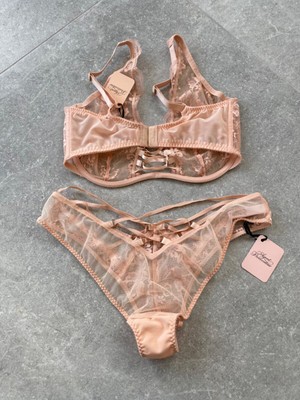 agent provocateur size 4