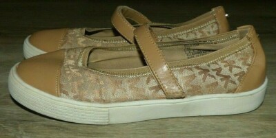 Nice Youth Girl's Size 2 Michael Kors Billie Jean Woven Tan Logo Mary Jane Shoes