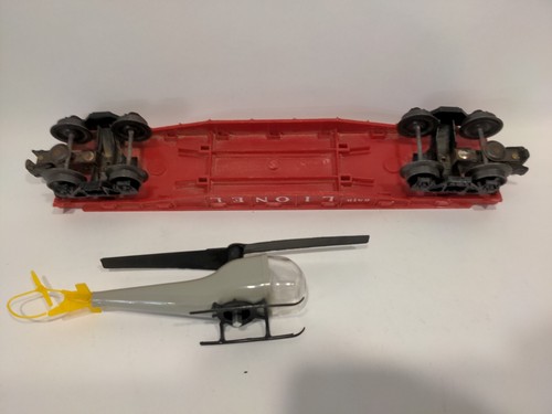 Lionel 6819 Flatcar with Helicopter load - Picture 7 of 8