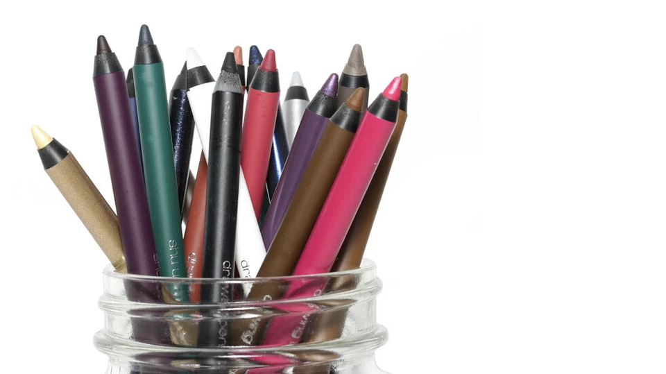 83M DARK BROWN SHU UEMURA DRAWING PENCIL EYELINER MATTE WARM WATERLINE LINER - Image 4 of 4