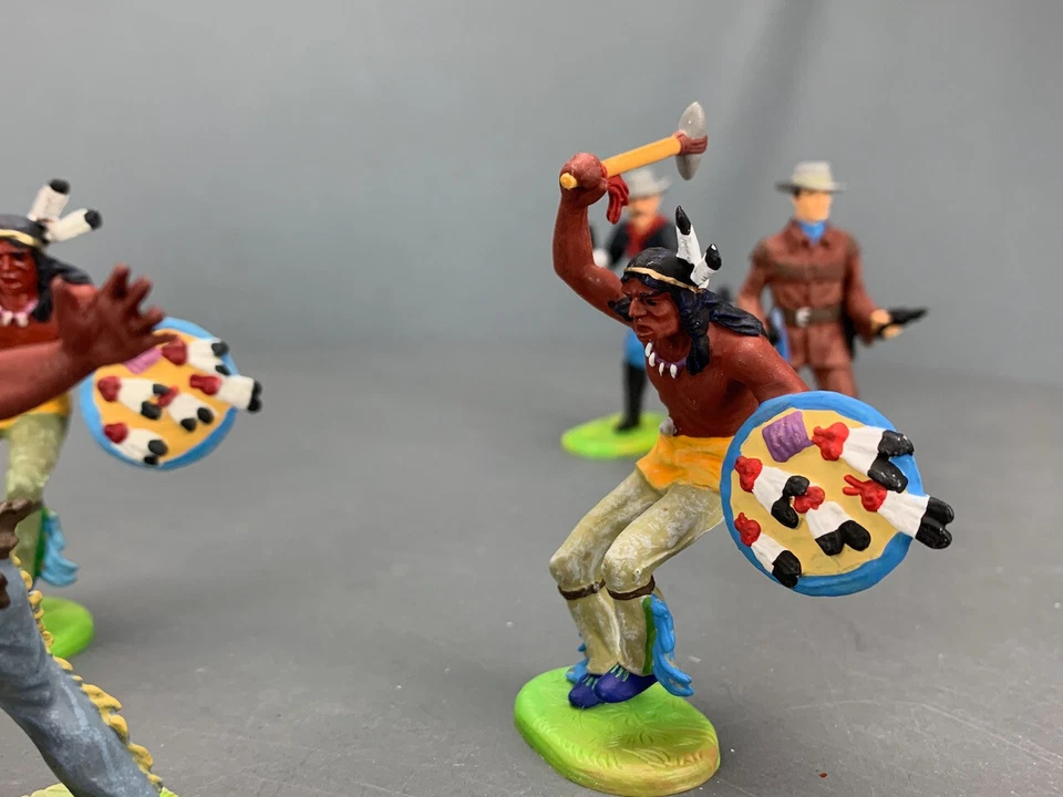 8X Lot Elastolin, Karl May, Prieser, Indian & Trapper Figures G0867 LZ - Image 4 of 4