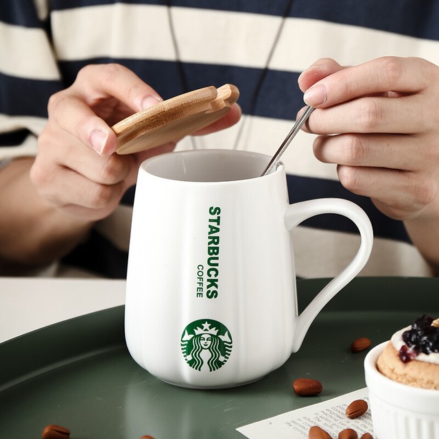 Hot 2020 New Starbucks Coffee Mug with wood lid&spoon
