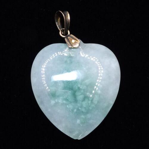 10K Yellow Gold Jade Heart Small Pendant 1"