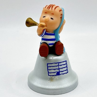 Linus Snoopy Peanuts Handbell Trumpet Figure Mascot Pepsi Japan Anime Vintage