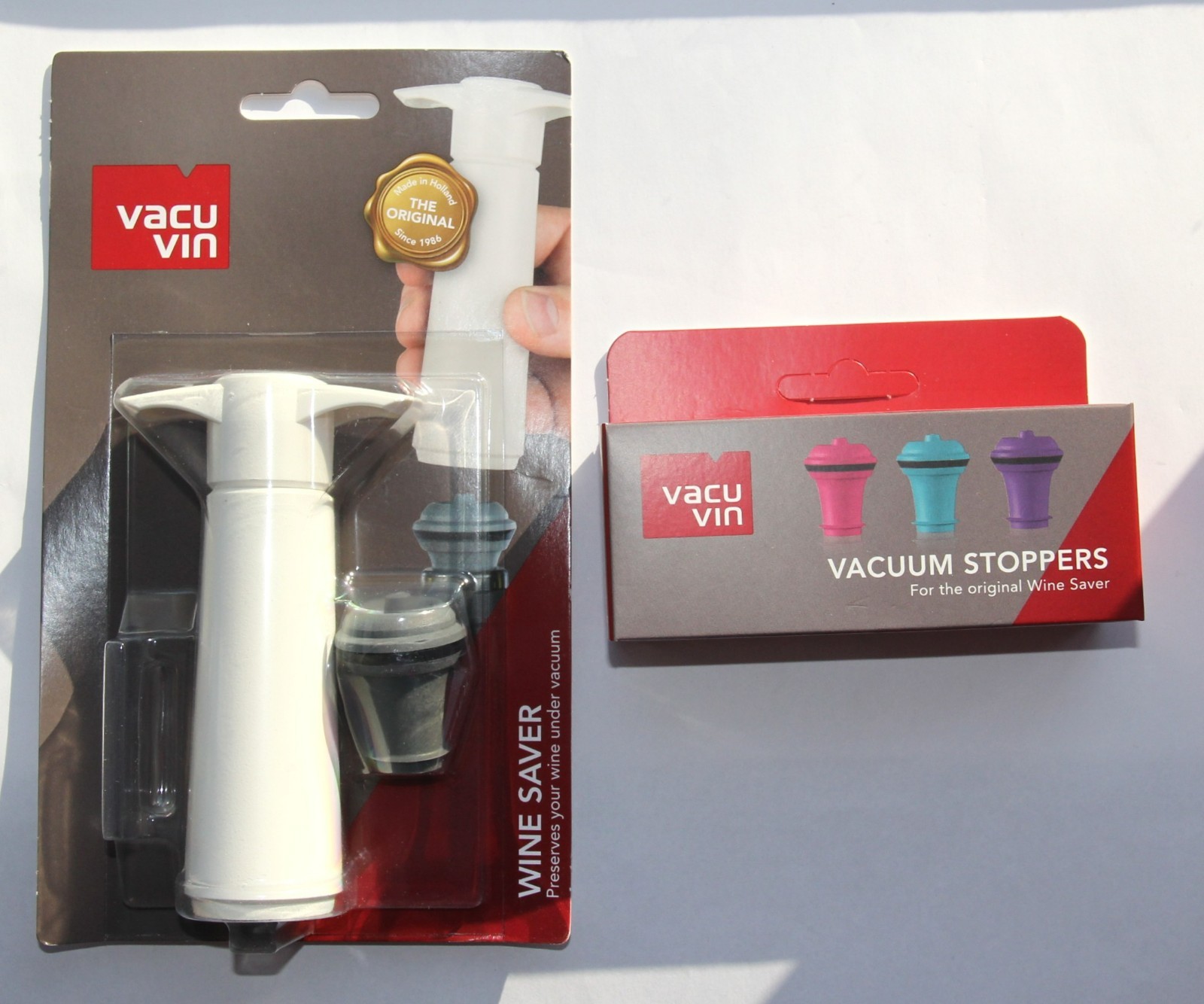 Vacu Vin Wine Saver Pump with 1 Stopper, Plus 3 Additional Stoppers