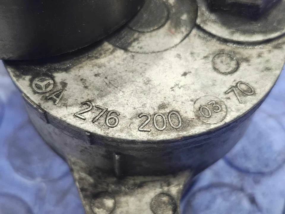 Mercedes Benz 3.0L 3.5L Engine Accessory Belt Tensioner Genuine OEM 2762000370 - Image 2 of 4