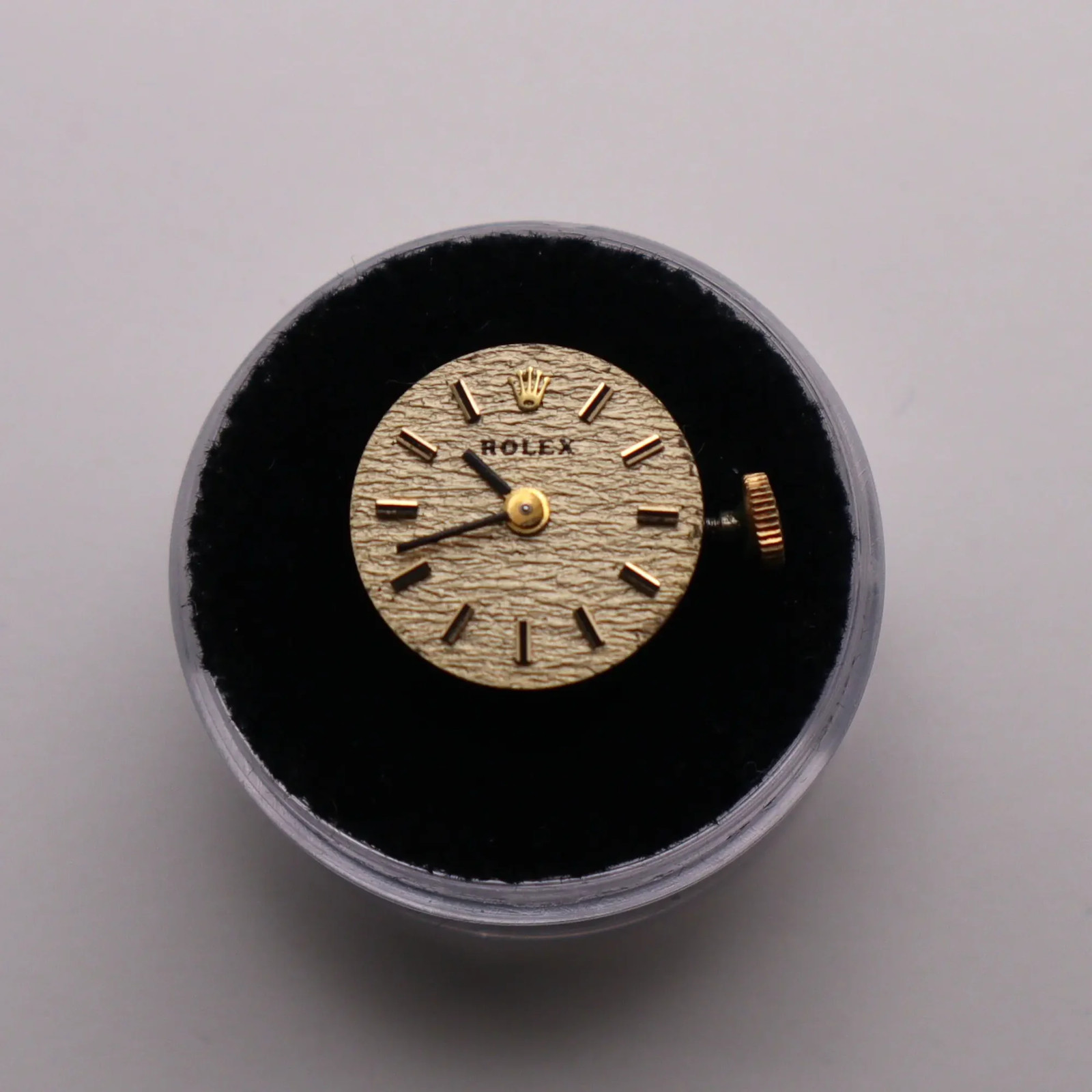 Rolex 17 Jewels Vintage Champagne Dial Caliber 1400
