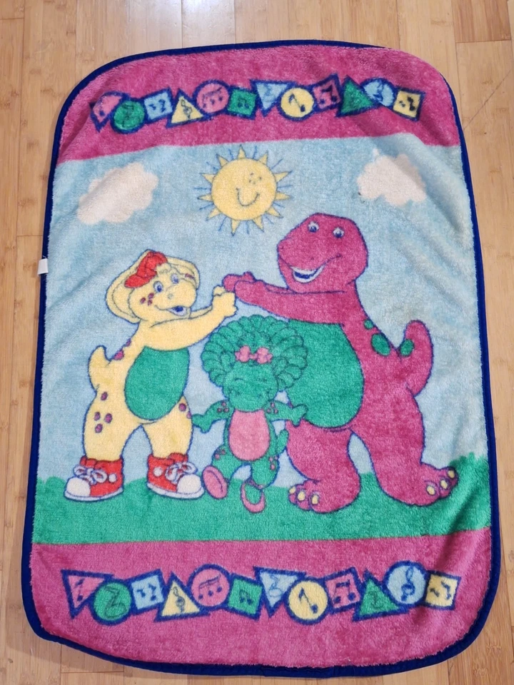 Manta de bebé vintage de los 90 Barney polar Baby Bop/BJ con Barney 28,5" X 41" Foto 2 de 4