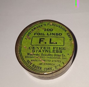 Antique 1881 WINCHESTER/J. Goldmark Percusion 100 F.L. CAP TIN  empty