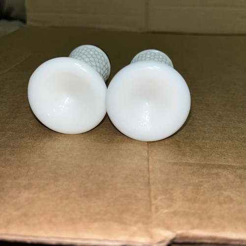 Vintage Westmoreland Milk Glass Hobknob Footed Salt and Pepper Shakers White - Picture 7 of 14