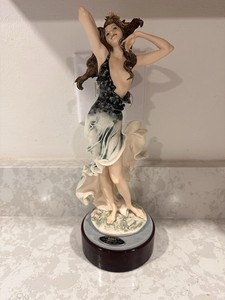 Giuseppe Armani Figurines Limited Edition | eBay