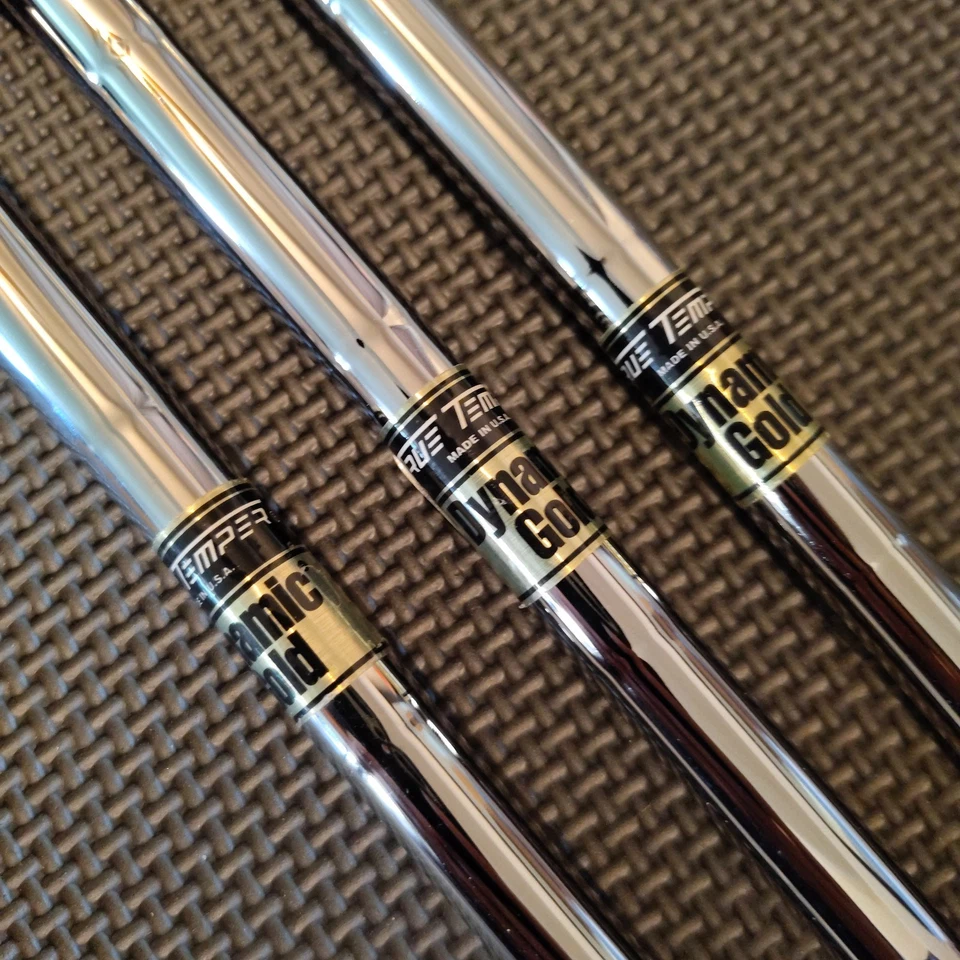 (3) Dynamic Gold S300 Steel Wedge Shafts Set / .355 Tip Size / Great Condition - Image 3 of 4