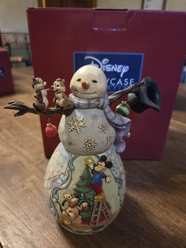 Jim Shore Disney Mischief and Merriment Chip Dale Snowman 4046019