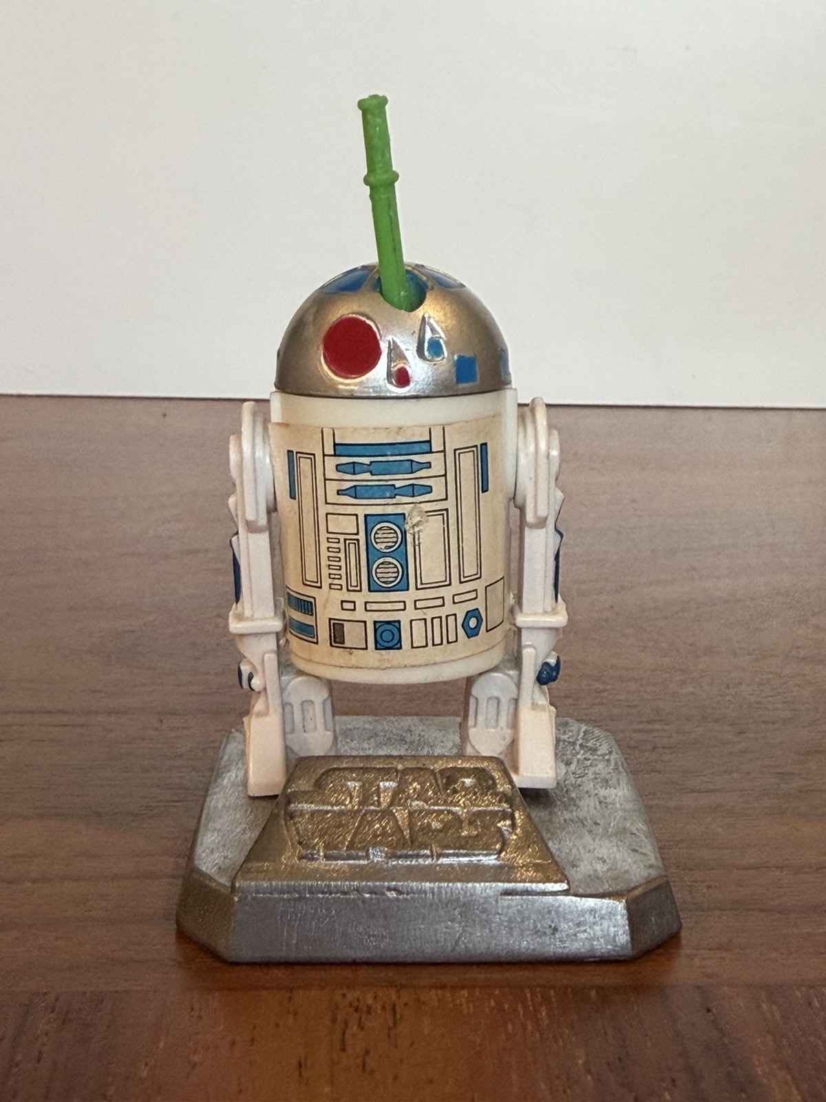 R2-D2 (Artoo-Detoo) with pop-up Lightsaber sold