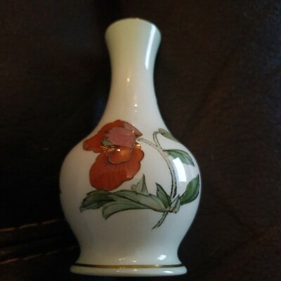 ROYAL WORCESTER COMPANY PALISSY BUD VASE.Blume.Dekor.Home.Sale.Collect.Rose