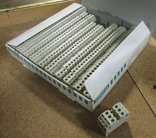 Siemens Terminal Blocks 3 Pole 18-10 AWG Lot of 47  19484LR
