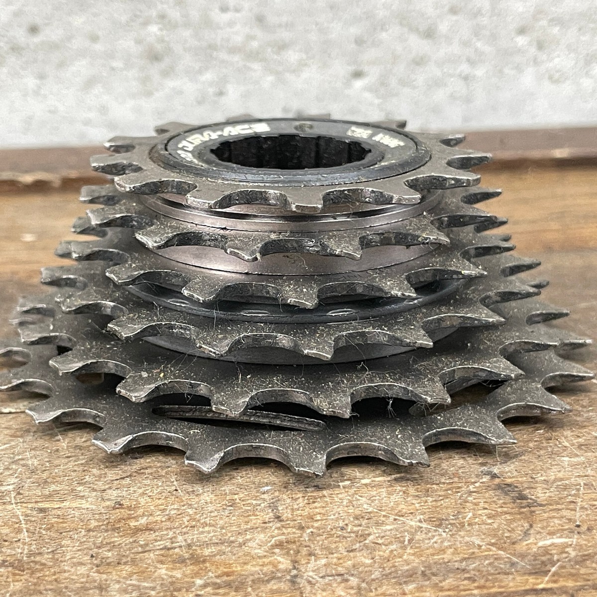 Vintage Shimano Dura-Ace Freewheel MF-7400 6 Speed 21t 21 Vintage Shimano Dura-Ace Freewheel MF-7400 6 Speed 21t 21