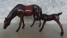 Vintage 1963-1969 Hartland 5" Glossy Bay Thoroughbred Family Mare  Foal 55 Yrs