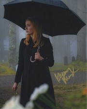 Kennedy McMann Nancy Drew Autographed Signed 8x10 Photo COA 2019-7