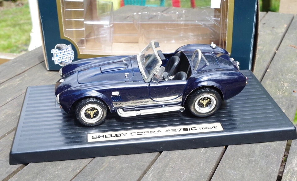 SHELBY COBRA 427 S/C 1964 ROAD TOUGH échelle 1/18 NEUF EN BOITE SUPERBE MODELE - Photo 2/4
