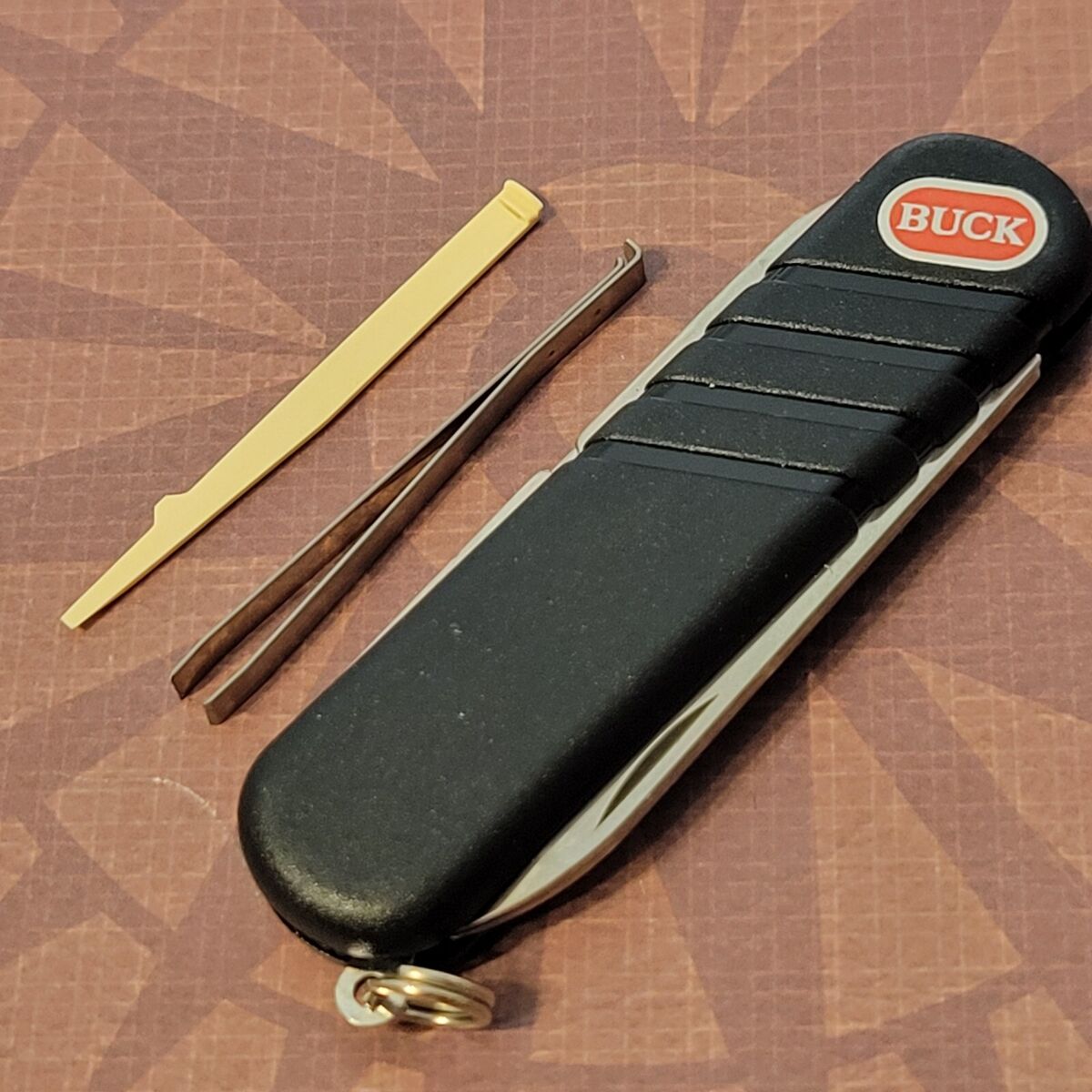 Swiss Buck Legend Knife Made In Switzerland By Wenger 65mm Swiss Buck Legend Knife Made In Switzerland By Wenger 65mm