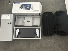 Sony PlayStation Portal Remote Play Wireless PS5 Handheld White/Black Case & Box