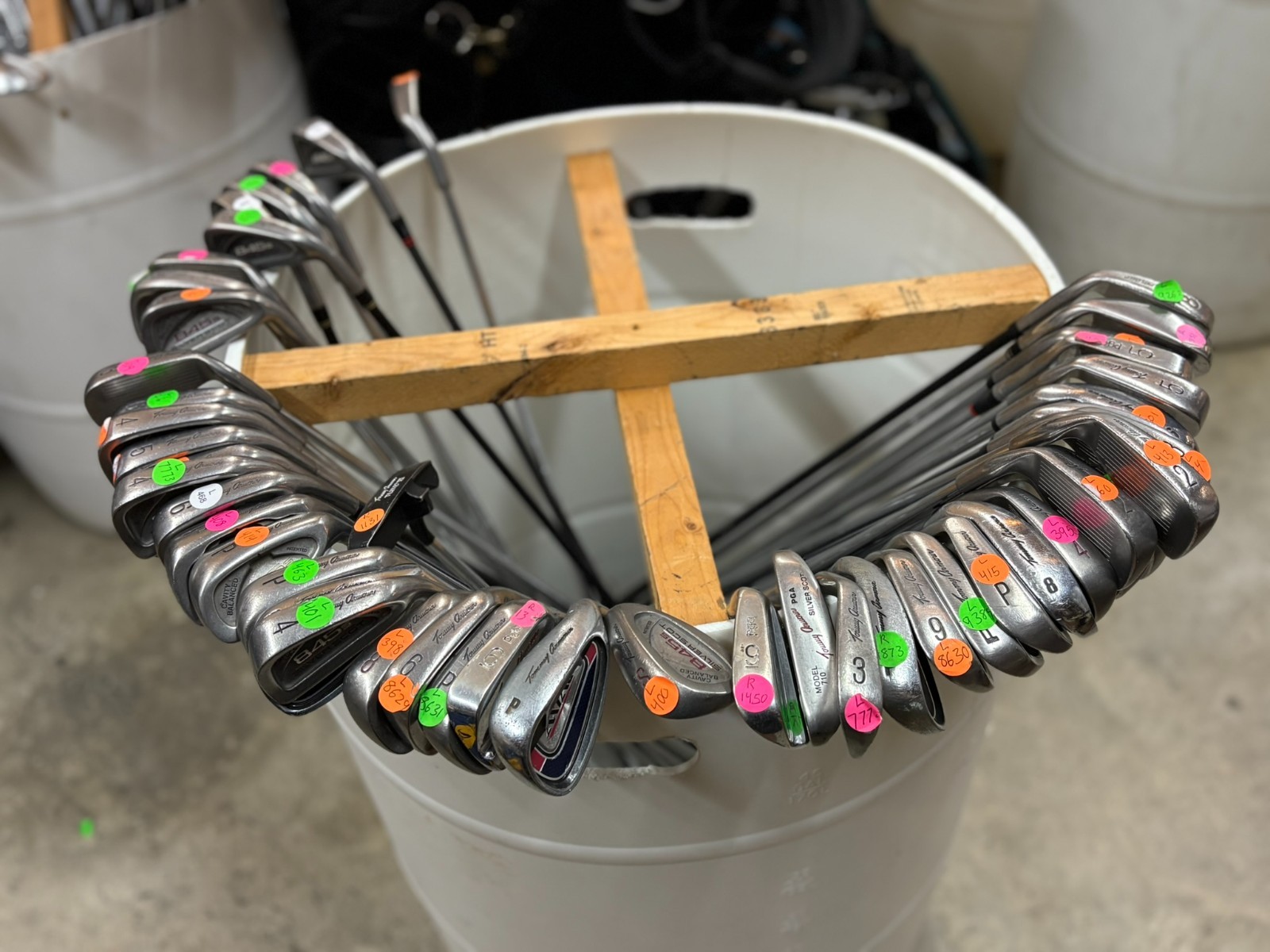 Lot of Golf Clubs ... 50 Tommy Armour Irons, Wedges & Putters ... Summer Special