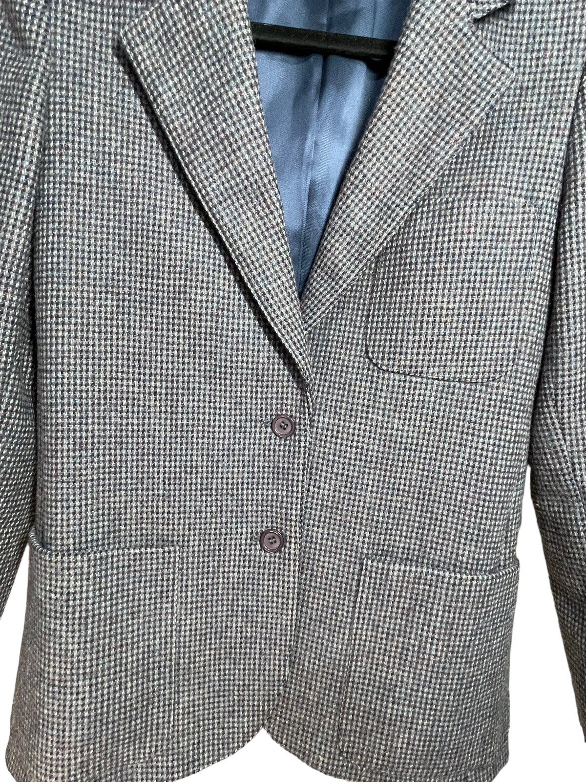Picture 4 of 11