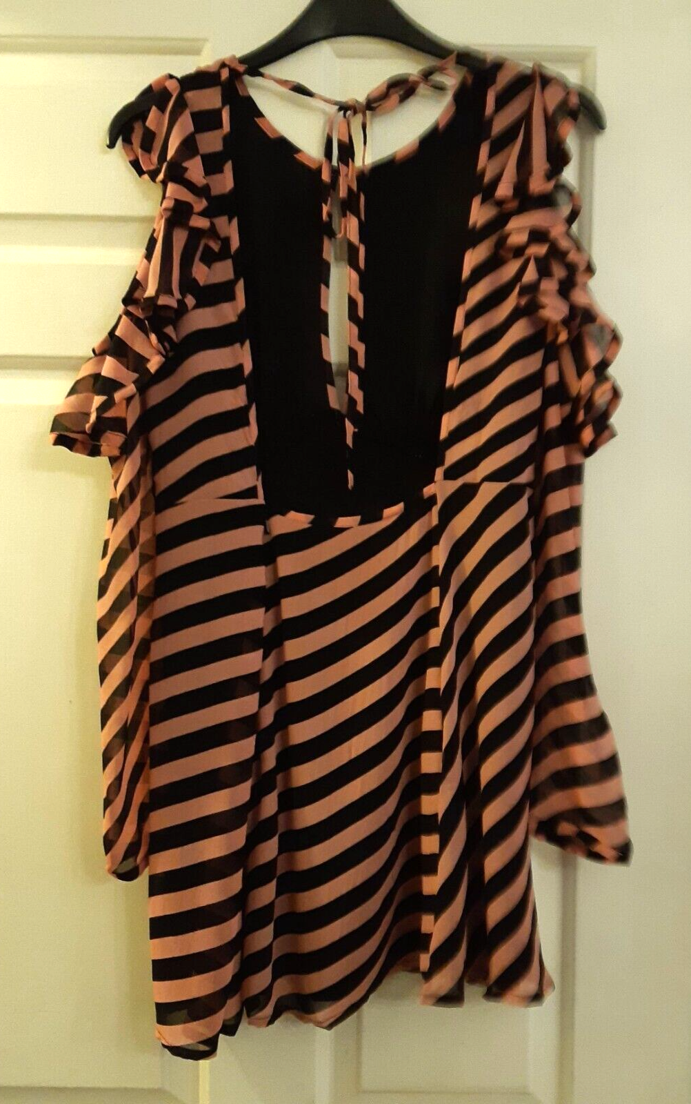 Picture 3 of 9
