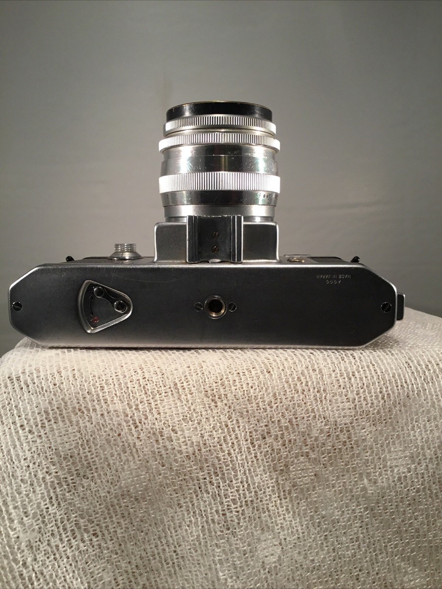 Asahiflex IIA Camera w/Asahi-Kogaku Takumar 1:2.4 f=58mm Asahiflex IIA Camera w/Asahi-Kogaku Takumar 1:2.4 f=58mm