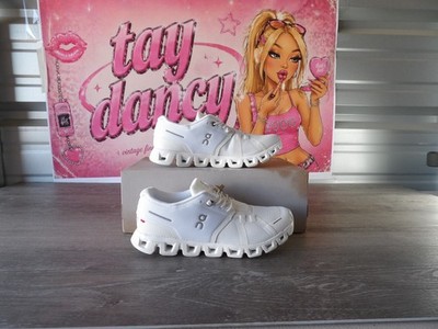 OnCloud Cloud 5   White (Size US 6.5)