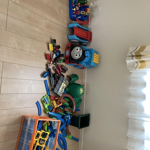 Plarail Thomas der Panzermotor verschiedene Spielzeuge - Bild 1 von 4