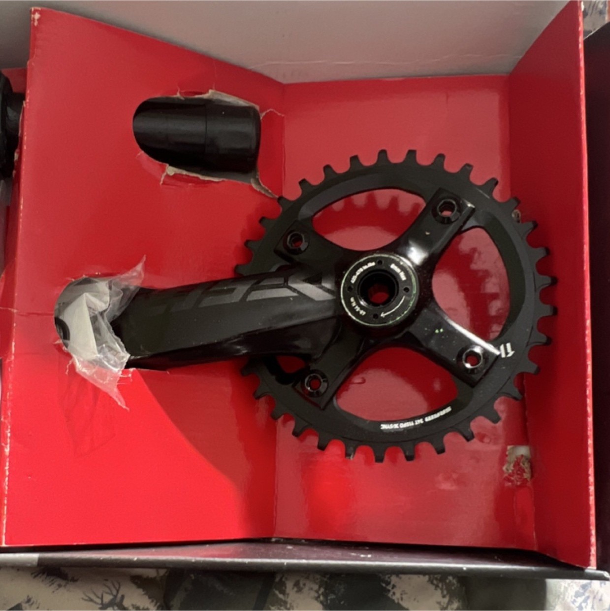 Truvativ Descendant DH 170mm Aluminum Crankset Single Chainring Black BB3083