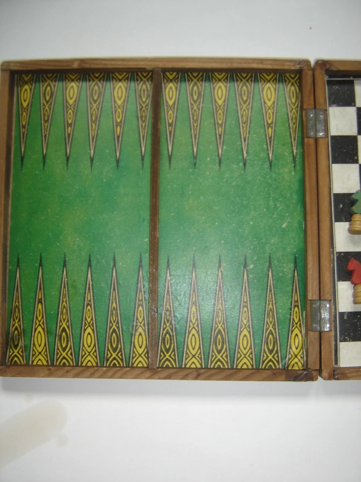 ancien coffret de jeux:jeu de l'oie (dessin de B.Rabier),dame,jacquet,backgammon - Photo 3/4