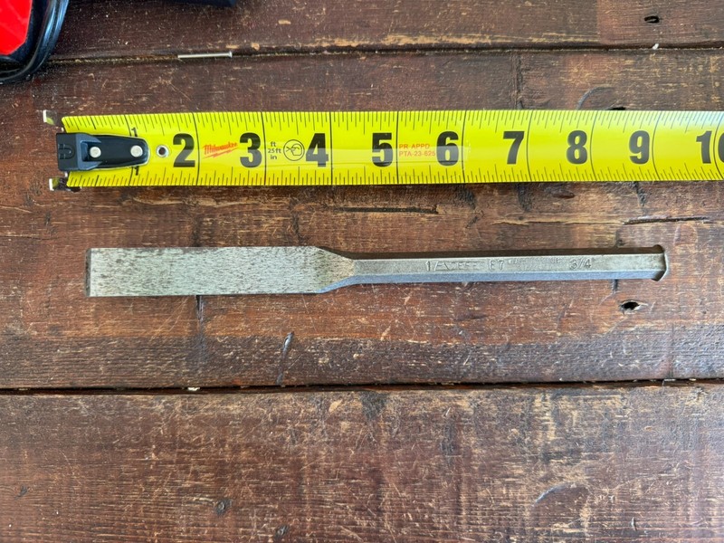Vintage ENDERES E7 9" Long 3/4" Wide Angled Hand Chisel USA