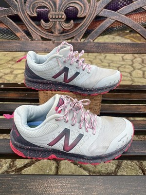 New Balance Trail Shoes Womens Size 6 Gray Pink FuelCell Nitrel V5 All Terrain