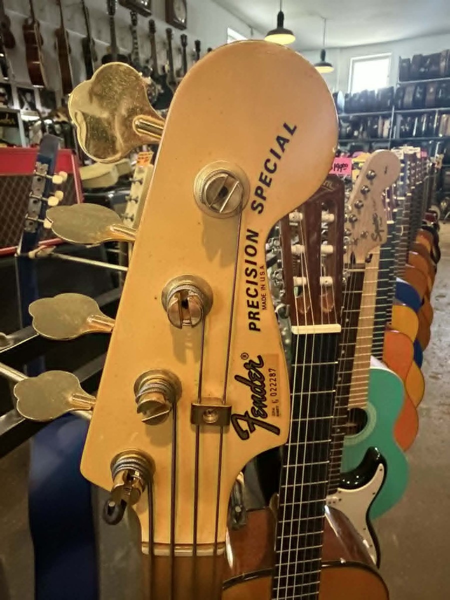 Fender Precision Special Bass with Maple Fretboard 1980 - 1983