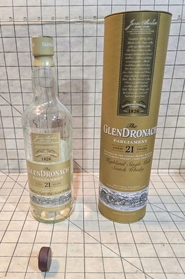 EMPTY GlenDronach 21 Year Parliament Bottle w/ Tube 750ml (No Alcohol)