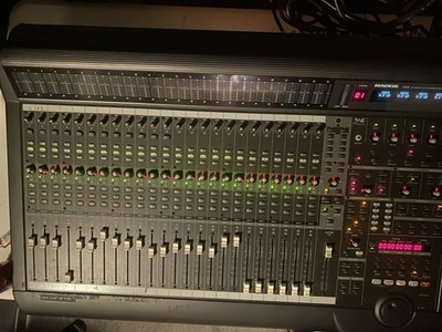 mixing console - digital
