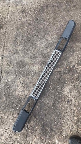 BMW E46 Stoßstange vorne Mitte Abdeckung Gitter Original 51118192875