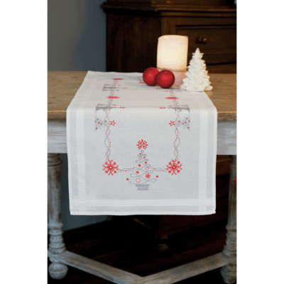 Vervaco Cross Stitch Kit: Tischl�ufer: Weihnachtsb�ume