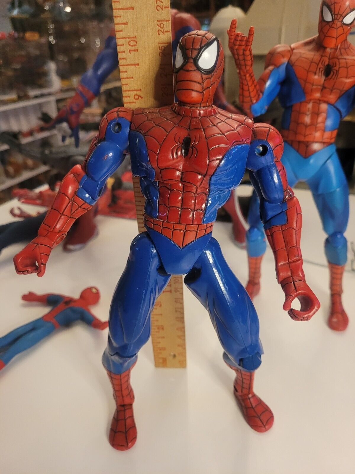 2000 Vintage original Marvel Deluxe 10” Spiderman Figure Toy Collectibles